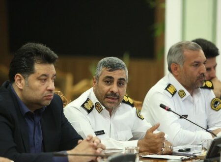 تمام توان پلیس بر روان‌سازی ترافیک در مبادی ورودی شهر مشهد متمرکز است